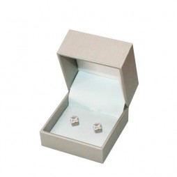 Earrings Box (P) - Glamm