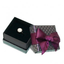 Caja de cartón para anillo