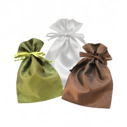 Satin pouches for jewels and costume jewelry