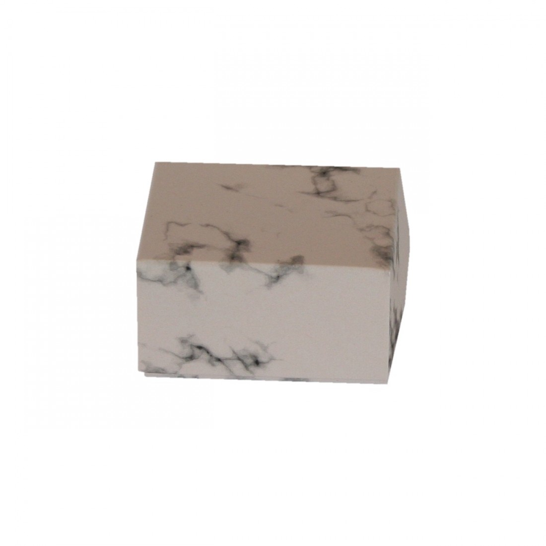 Cardboard jewellery box marble pinted in pink, for ring or earrings.